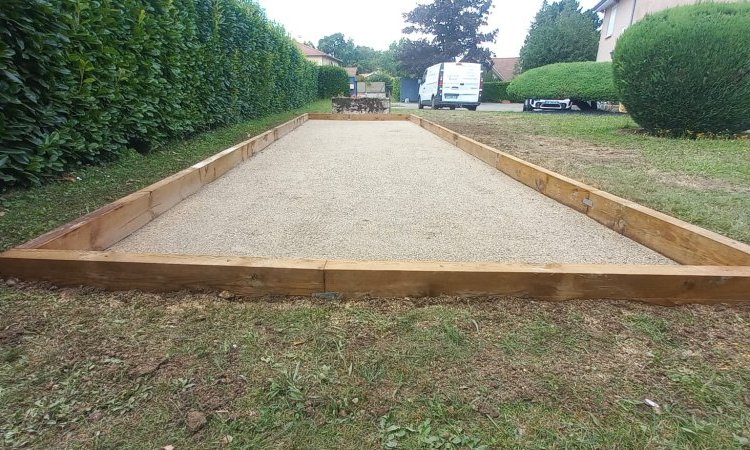 Aménagements extérieurs - Création d'un jeu de boules à Bourgoin Jallieu