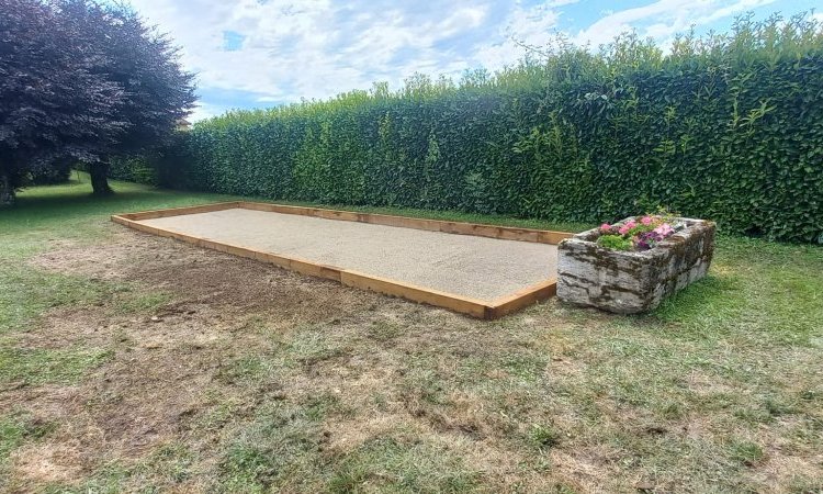 Aménagements extérieurs - Création d'un jeu de boules à Bourgoin Jallieu